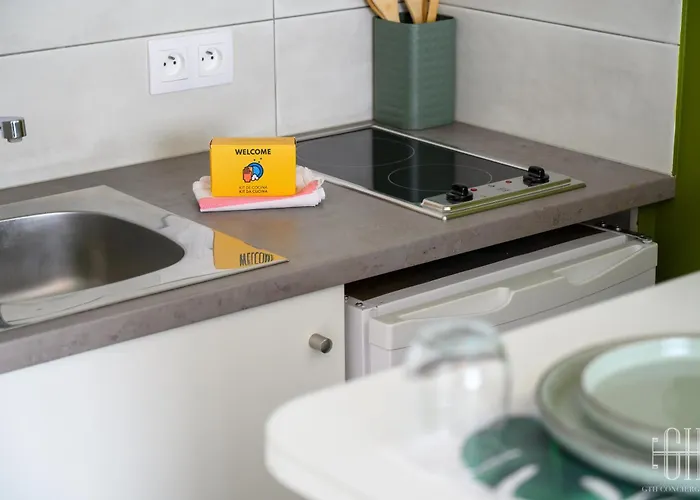 Petit Quai - Gare De à 100m Tours